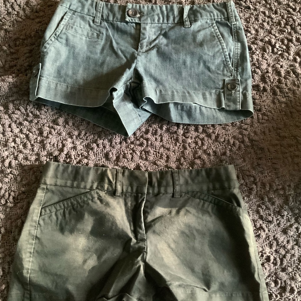 Express Design Studio short and 4ever 21 short